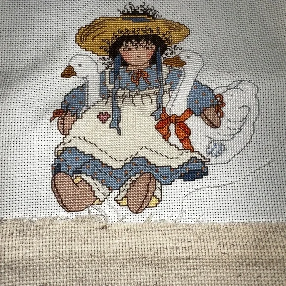 Lot 5 completed counted cross stitch pictures dolls - Picture 3 of 6